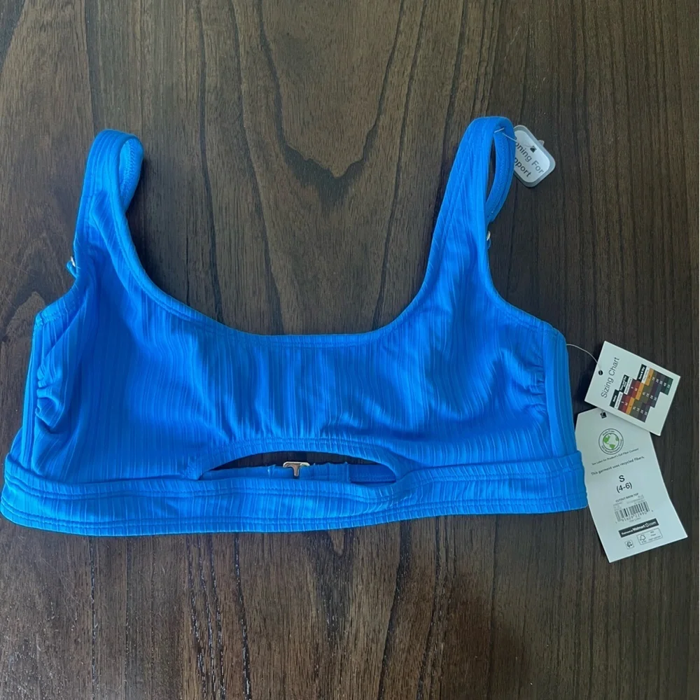 NWT Blue Bikini Top - Small - Picture 10 of 13
